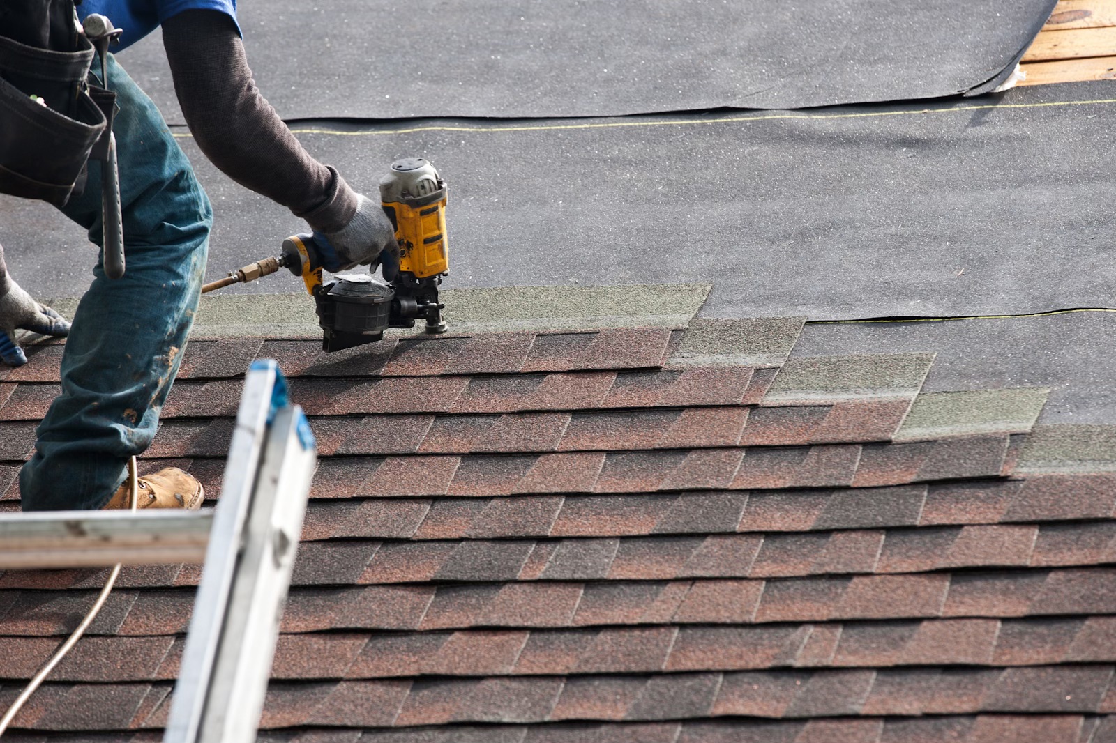 Comparing Underlayment Types: Comprehensive Analysis